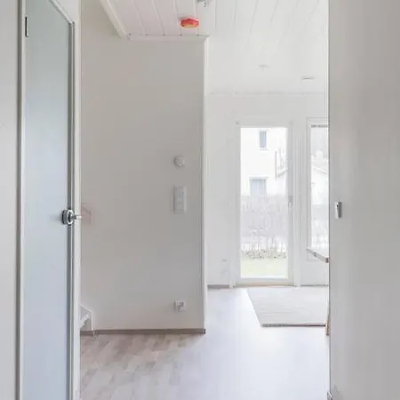100m2 Moderni Paritalo Omalla Pihalla Helsingissa Willa