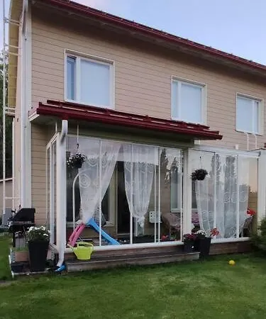 100m2 Moderni Paritalo Omalla Pihalla Helsingissa Willa *